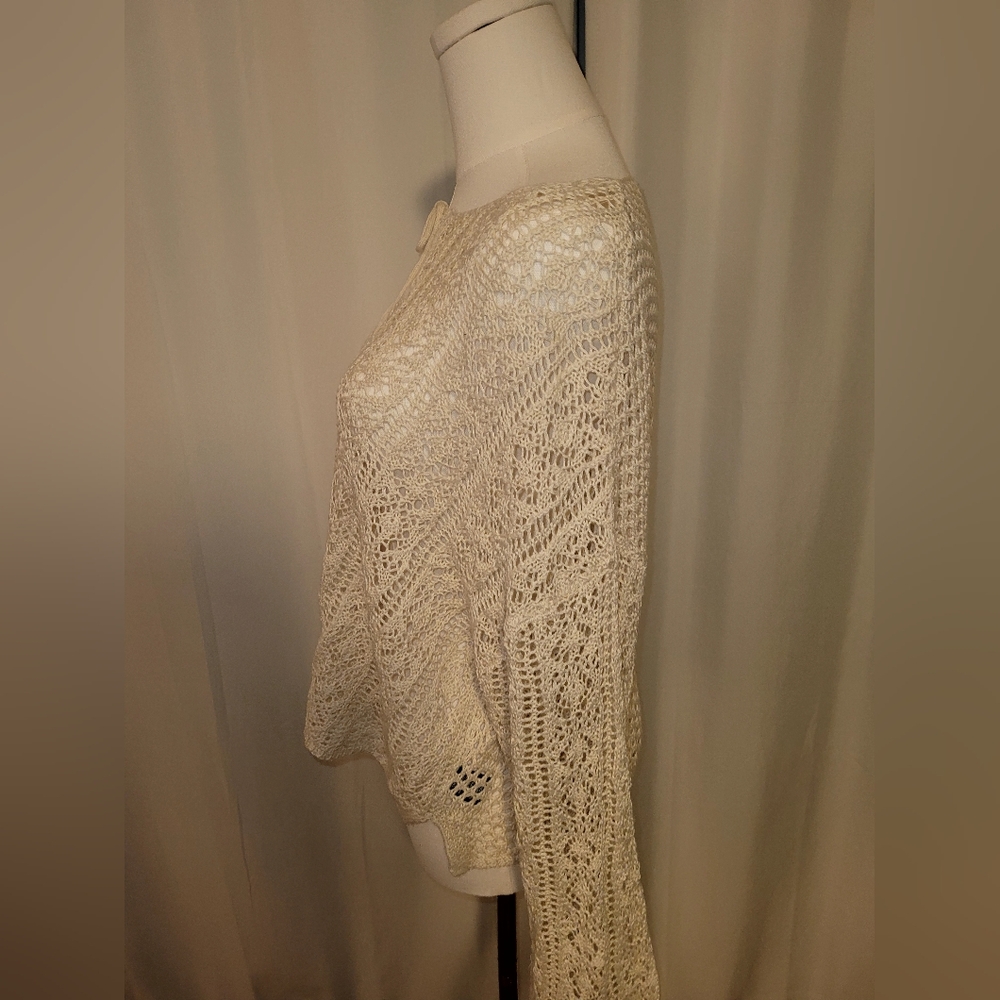 Sweater - Picture 7 of 8